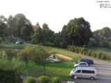 07 : 00