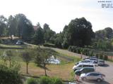 09 : 40