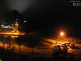 02 : 00