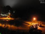 03 : 00