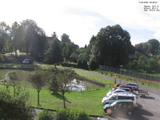 09 : 48