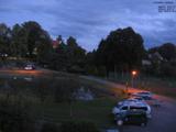 19 : 52