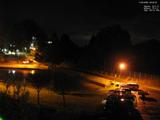 22 : 00