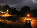 22 : 00