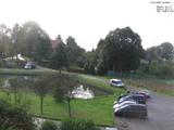 09 : 36