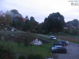 18 : 44