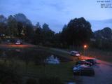 18 : 52