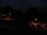 19 : 00