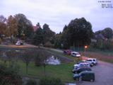 07 : 04