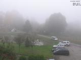 09 : 00