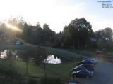 08 : 40