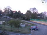 05 : 32