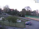 05 : 44