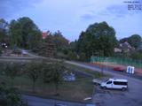 21 : 08