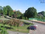 17 : 48