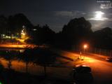 01 : 44