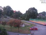 04 : 44
