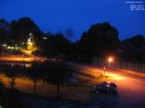 22 : 00