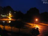 04 : 00
