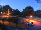 04 : 04