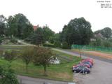 18 : 52