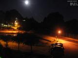 03 : 00