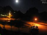 03 : 04