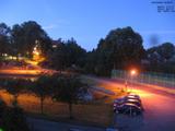 04 : 00