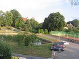 19 : 48