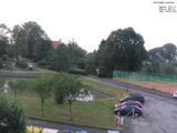 06 : 00