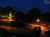 04 : 00