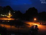 22 : 00