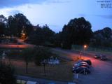 04 : 48