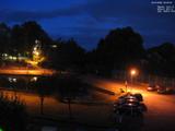 22 : 00