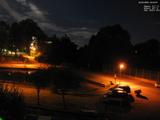 23 : 00