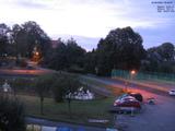 05 : 48
