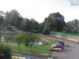 08 : 00