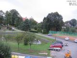07 : 00