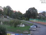 19 : 40