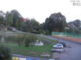 19 : 52