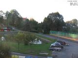 06 : 48