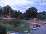 06 : 00