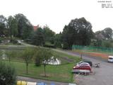 08 : 40