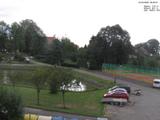 09 : 08