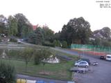 19 : 48