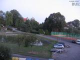 19 : 56