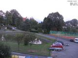 19 : 48
