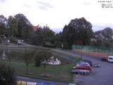 19 : 52