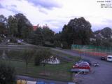 19 : 56