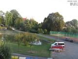 18 : 48